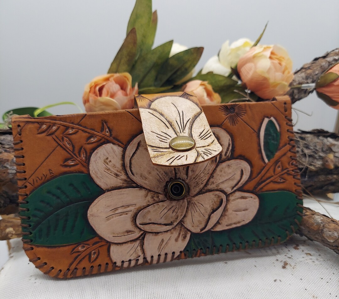 SMALL CANVAS CLUTCH HER HEIRLOOM main image 1