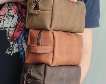 Personalized Leather Dopp Kit for Men, Groomsmen Gift