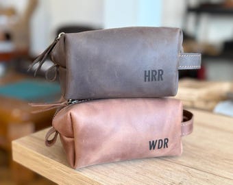 Groomsmen Leather Dopp Kit | Personalized Toiletry Bag for Men | Wedding Party Favor