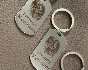 Personalized Fingerprint Keychain with Handwriting – Memorial Keepsake, Loss of Father Gift, Bereavement Keyring