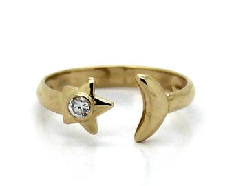 14K Yellow or White Gold Star and Moon Adjustable Toe Ring with CZ