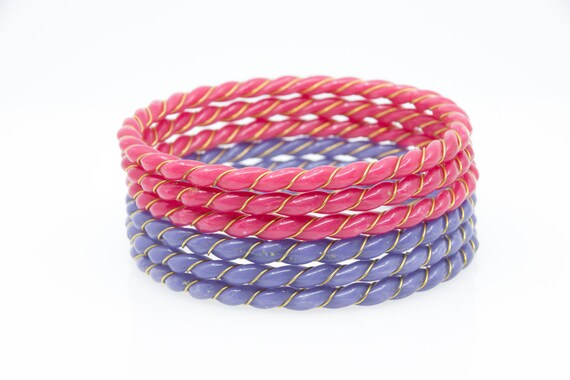 6 Piece VINTAGE PLASTIC Bangles 70s - Pink & purp… - image 3