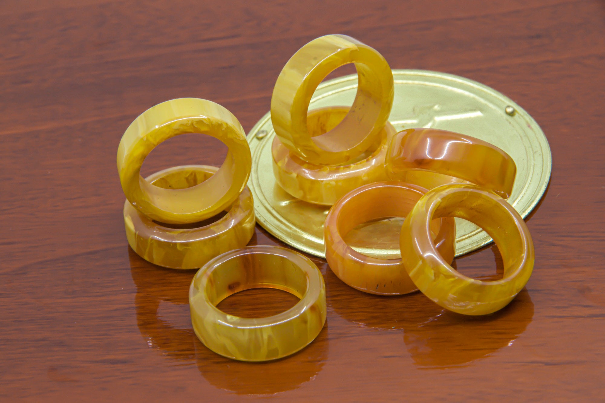 ヴィンテージ　ベークライト　リング VINTAGE BAKELITE RING YELLOW – BUNKERIUM