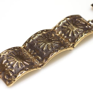 Bracelet Signé M. Buffet En Laiton Doré - Travail D'artiste Français Des Années 1970