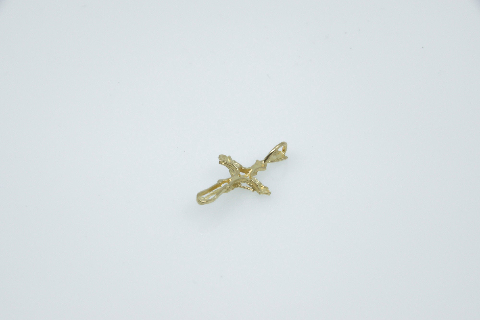 14k Gold Jesus Kreuz Inri Anhänger