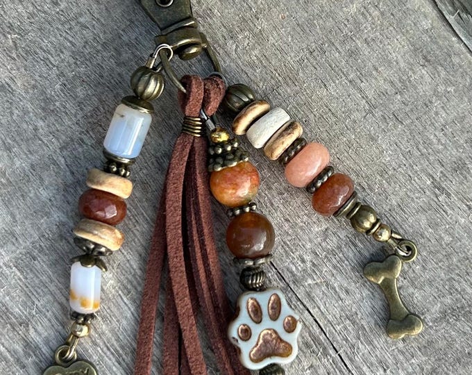 Paw Print Beaded Keychain - Czech Glass - Bag Charm's - Handbag Accessory - Dog Parent Keychain