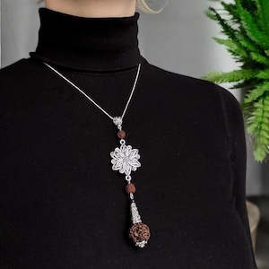 Healing necklace with Rudraksha and Garnet, January birthstone jewelry, Hippie flower, long beaded necklace, Rudraksha pendant, Indian mala