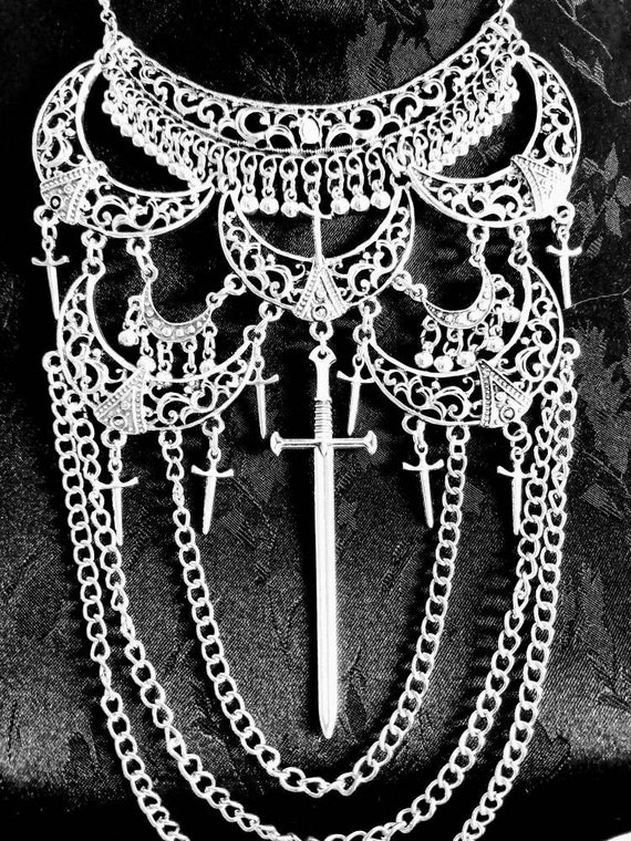 Colar medieval de espada de prata/colar maxi/colar de bruxa/colar medieval/colar de declaração/colar gótico