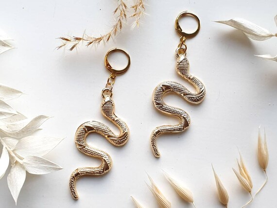 Earrings affordable 2024