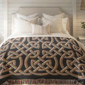Celtic Knot Patterns Cotton Bed Blanket, Jacquard Woven Medieval Home Throw, Elegant Irish Decor, Rustic Celtic Throw - Personalizable