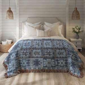 Cozy Bed Throw Cotton Blanket: Soft Cotton Throw, Modern Nordic Design, 3 Sizes Versatile