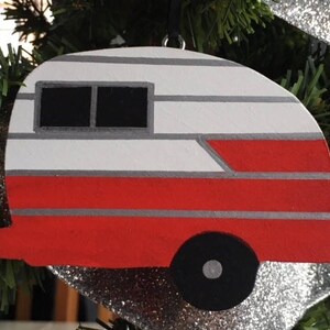 Red camper Christmas ornament wood, Shasta camper ornament handmade, happy camper wreath attachment for Christmas, camper gifts for men, RV