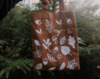 Foraging mini cotton tote bag / Halloween present for Child, Bag for Toddler, Personalised tote, Autumn leaves, Pinecones & acorns