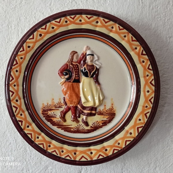 Henriot Quimper Assiette en faience vintage 50s,assiette en faïence Quimper HB - Décor Breton couple dansante, déco murale, cadeau maison