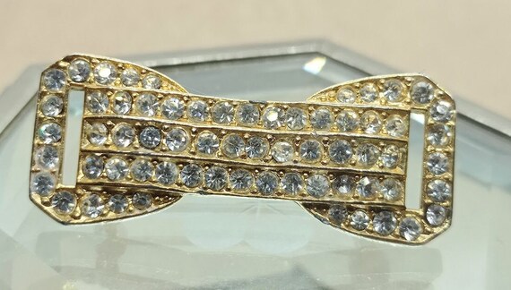 Sphinx vintage rectangular 80s sparkling brooch, … - image 2