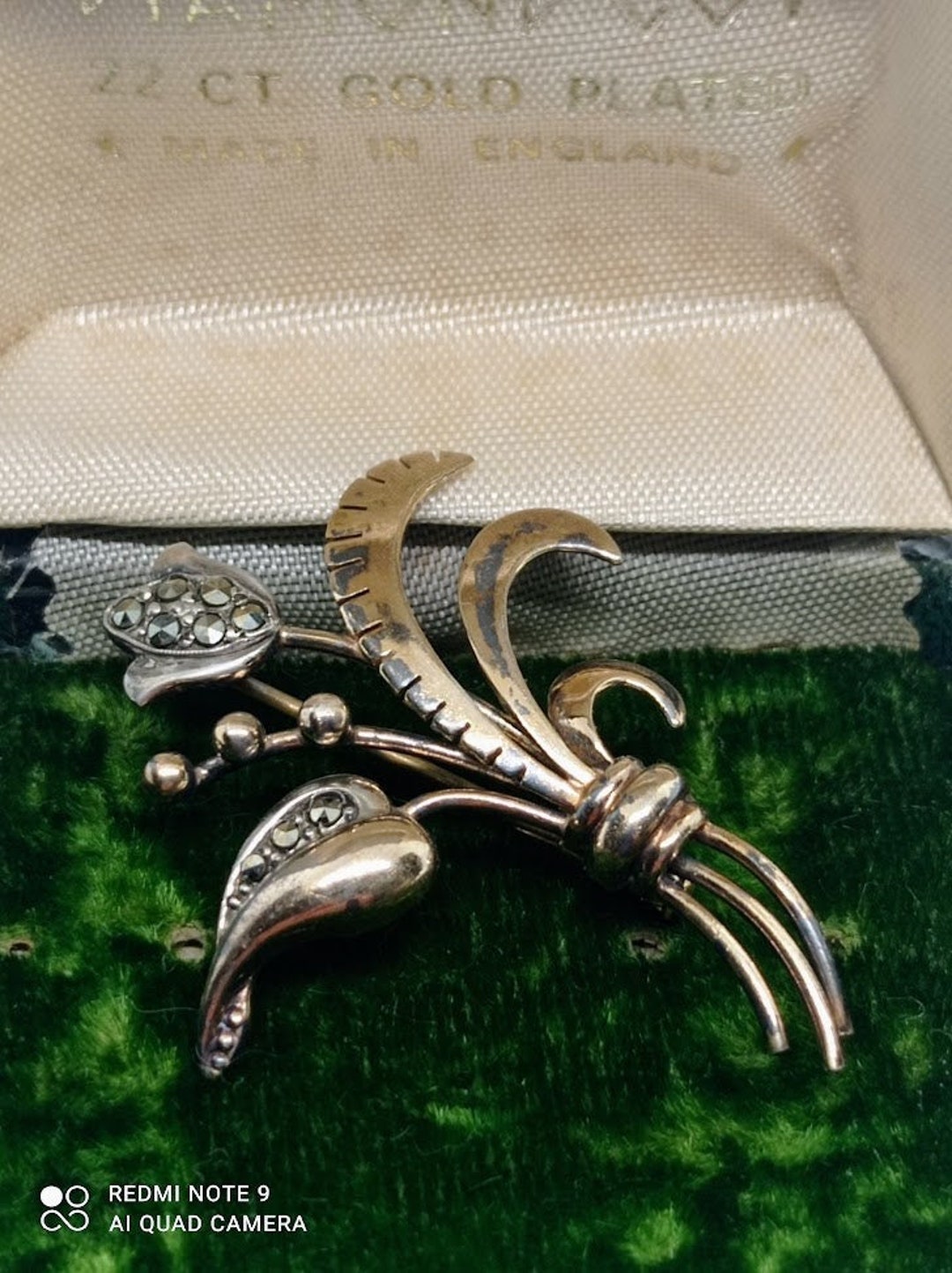 Broche Vintage Plaqué Or Et Marcassites - Modèle 1947 - Sublime Et Ancienne