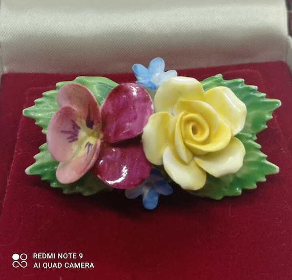 Broche bouquet floral vintage des années 1950 par Coro Mode du milieu
