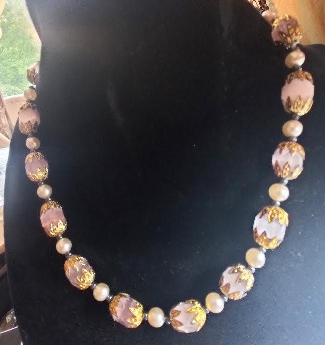 Collier Vintage Années 60 - Perles De Verre Satiné Rose Tendre - Occasion