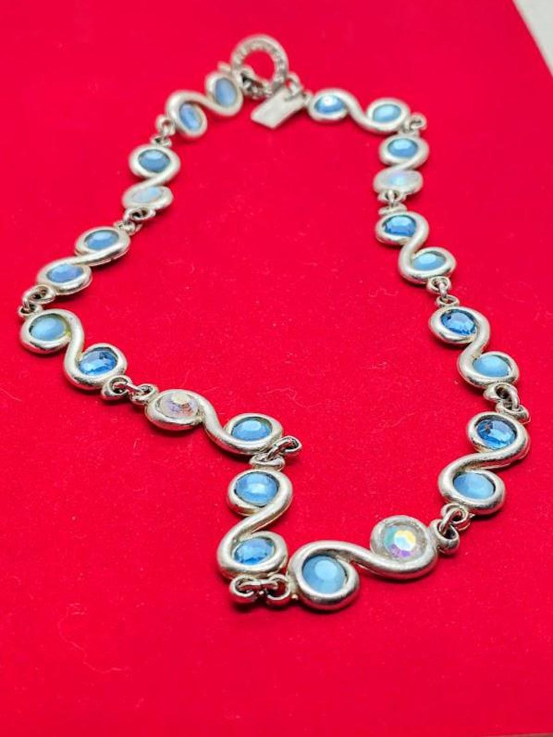 Autres & non classés - Médaille pendentif émaillé années 50/60 "Armoiries d'Ile-de-France&quot
