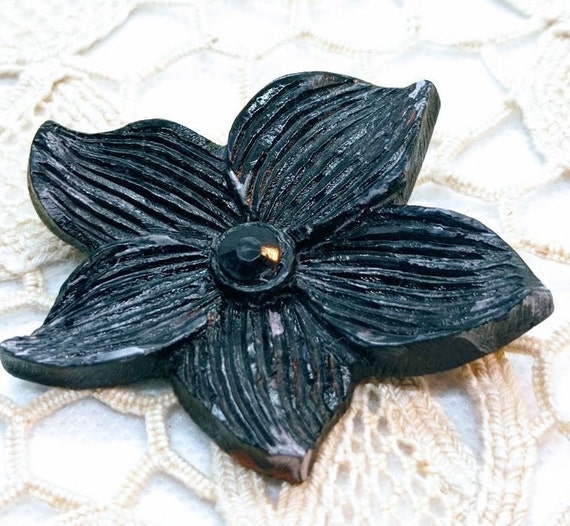 GUTTA PERCHA BROOCH; Antique Flower Brooch; Mourning … Gem