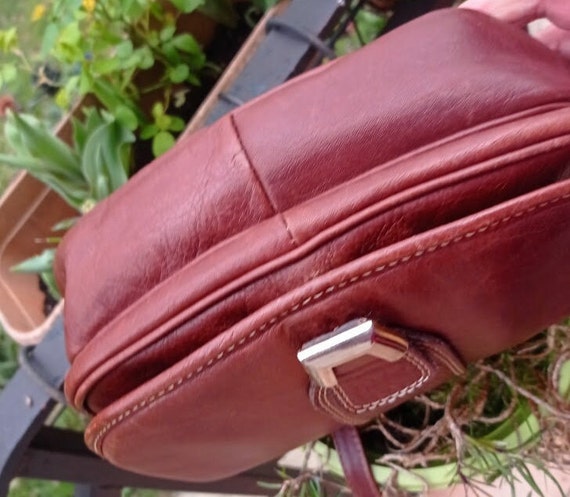 Minelli shoulder bag in vintage brown cowhide lea… - image 5