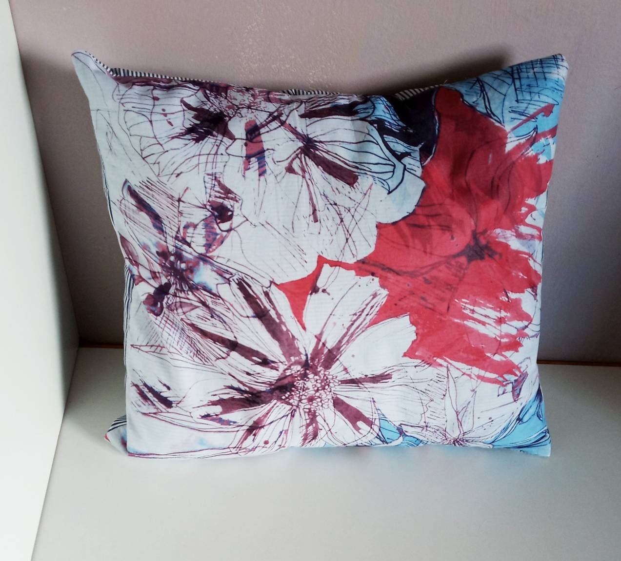 Un Coussin Décoratif d'enveloppe