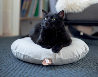 Princess and the Pea in canvas quality, pouf cushion cats, cat basket, cat cushion, cat cave, cat accessories, lounger, basket
