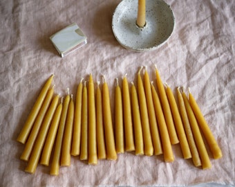 Set of 3 beeswax candles, hand-drawn from 100% beeswax, approx. 14 to 16 cm high, diameter 1 cm