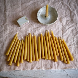 Set of 3 beeswax candles, hand-drawn from 100% beeswax, approx. 14 to 16 cm high, diameter 1 cm image 1