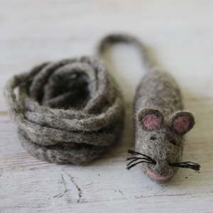Felt Mouse Toy Mouse, Felt Mouse Toy for Cats, Cat Toy, Felt Balls, Handmade from Organic Wool, Pet Gift