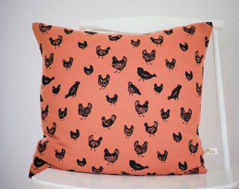 Muslin pillowcase "Chicken friends" rust red