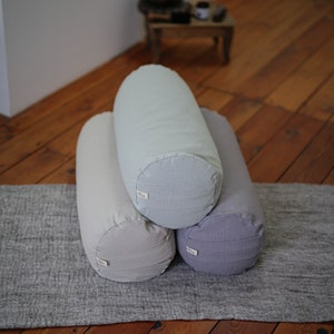 Bolster yoga cushion made of 100% linen in various colors