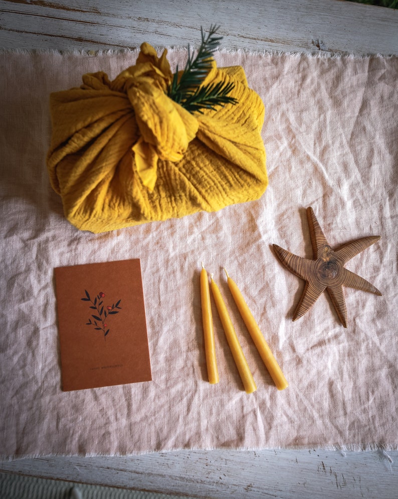 Set of 3 beeswax candles, hand-drawn from 100% beeswax, approx. 14 to 16 cm high, diameter 1 cm image 5