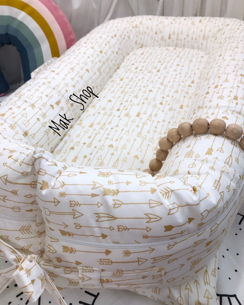 baby deluxe snuggle nest