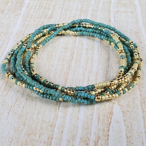 Turquoise and Gold Bracelet Stack, Minimalist Beaded Bracelet Set, Dainty Bracelet, Stretch Bracelet Small Boho Seed Bead Bracelet for Women