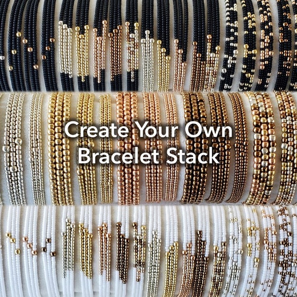 Pulsera de cuentas pequeñas apilables, juego de pulseras elásticas para mujer, delicadas, minimalistas, estilo bohemio, en negro, blanco y dorado, con acabado metálico mixto. Crea tu propia pulsera personalizada de 2 mm.