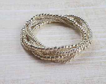 Stretch Bracelet Set, Seed Bead Bracelets, Minimalist Beaded Bracelets for Women, Boho Bracelets, Dainty Bracelet, Simple Jewelry, Silver
