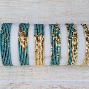 Turquoise and Gold Beaded Bracelet Set Seed Bead Stretch Bracelets for Mom Jewelry Minimalist Bracelets Women Boho Chic Dainty Simple Stacks