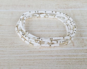 Bracelet Stack White and Silver Bracelet Set for Women Minimalist Beaded Bracelet Dainty Stretch Bracelet Seed Bead Bracelet Gift for Friend