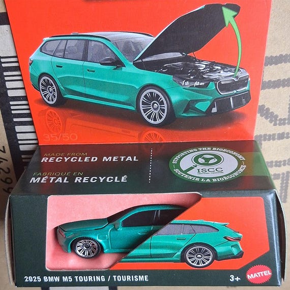 Matchbox 2025 BMW M5 Touring Green Wagon Moving Parts 1/64 Scale