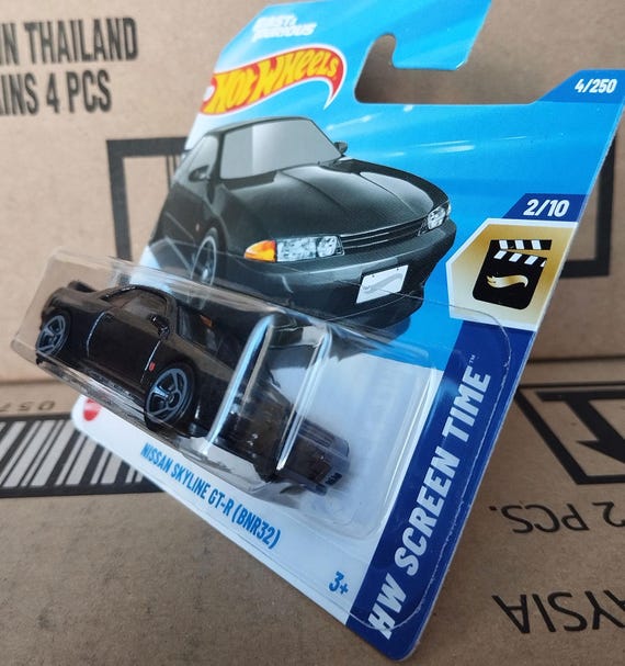Hot Wheels Nissan Skyline GT-R Fast & Furious Diecast 1/64 Scale