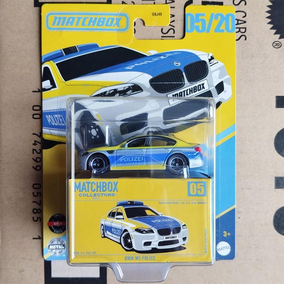 ANCIEN JEUX, JOUET Clé Mercedes 220-S n°19 collection EUR 20,00