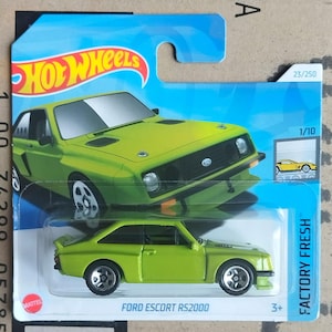 Rare Hot Wheels Ford Escort RS2000 Diecast 1/64 Scale Model | Vintage Ford Muscle Car | Car Guy Gift | Gift for Brother | Ford Lovers Gift