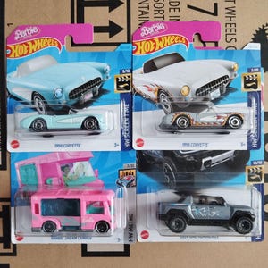 Conjunto de 4 Hot Wheels Barbie Movie Diecast 1/64 Scale Models - Rare Find Collectible Corvette, GMC Hummer. Presente para colecionadores de carros ou amantes de filmes