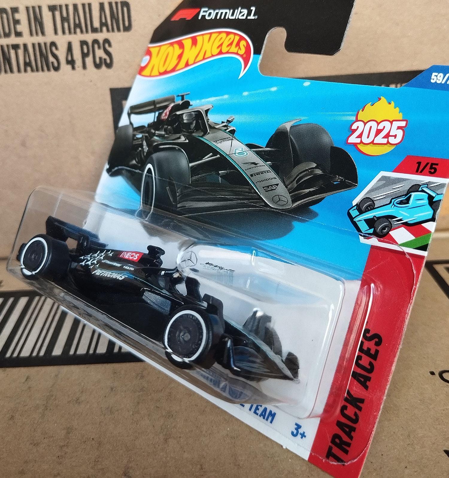ホットウィール F1 メルセデス フォーミュラ1 AMG ダイキャスト 1/64
