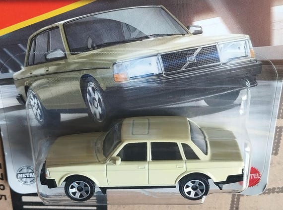 希少なマッチボックスカー - 1986年式ボルボ240 ダイキャスト製 1/64