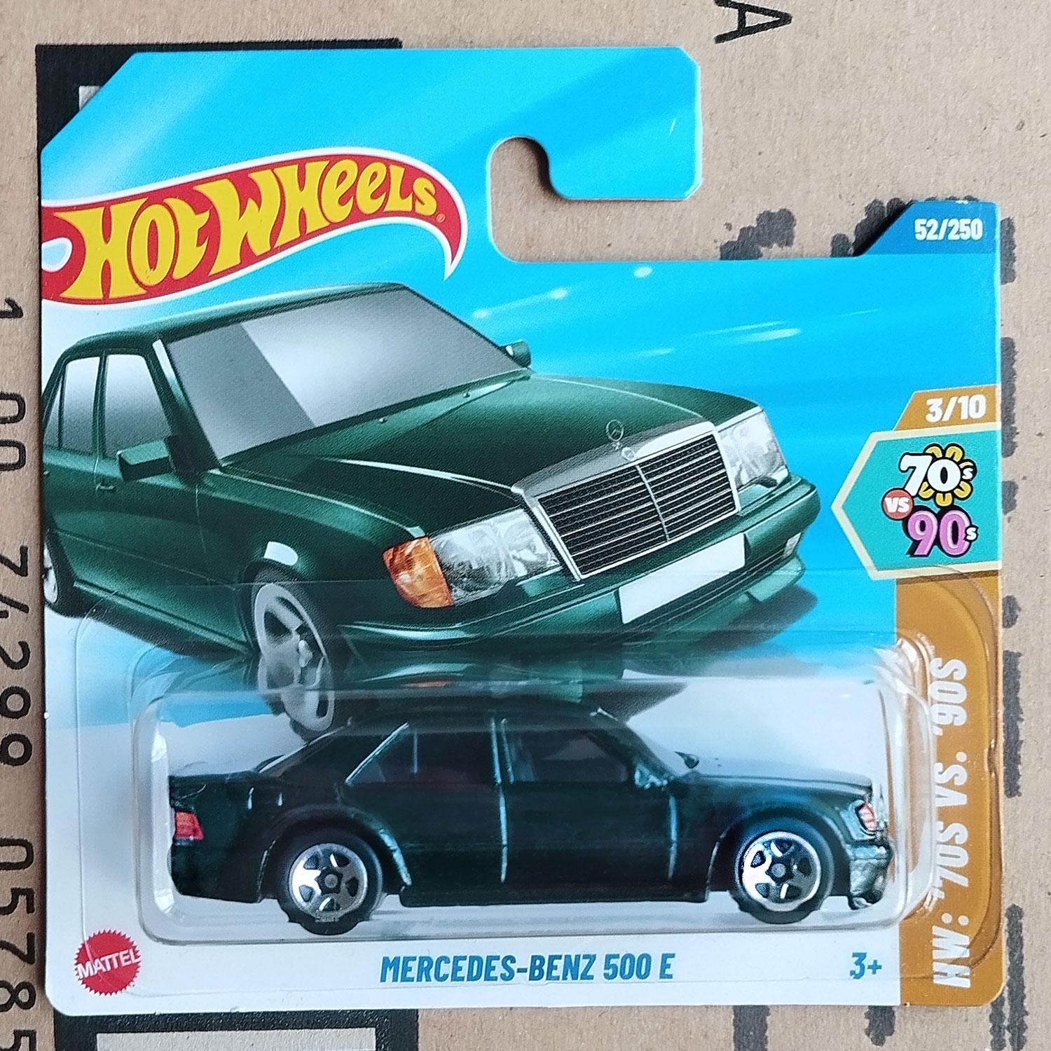 Hot Wheels Mercedes-Benz 4台セット【新品】 Hot Wheels Mercedes-benz Set of 4 Collectible Diecast 1/64 Scale