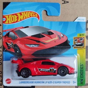 Hot Wheels Lamborghini Huracan LP 620-2 Super Trofeo Diecast 1/64 Scale Model | Rare Find Collectible Toy Racing Car | Gift for Boyfriend