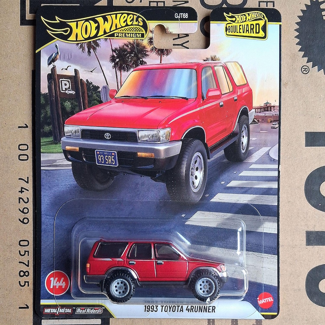 Premium Hot Wheels 1993 Toyota 4runner Scale Model | Off-road Japanese ...