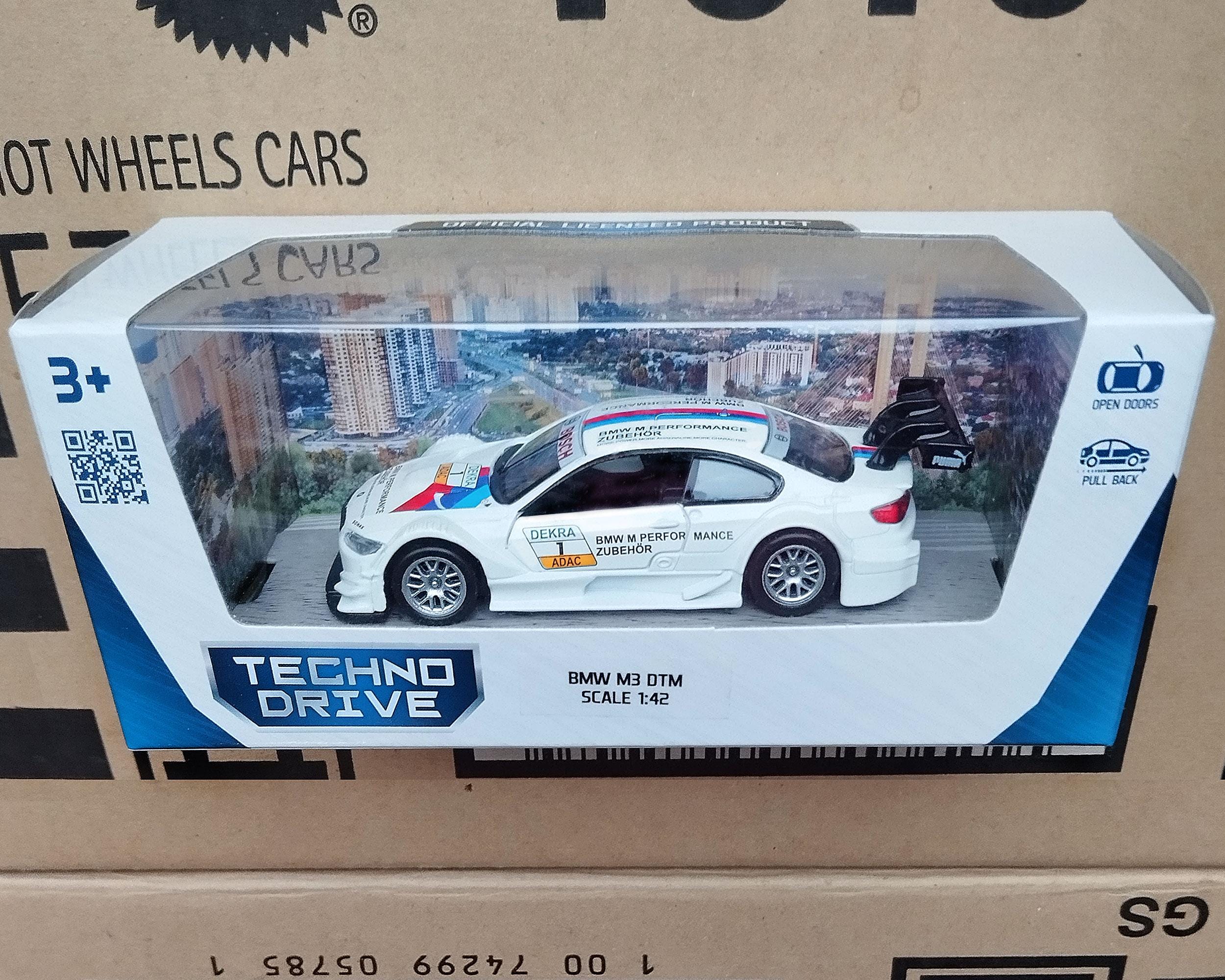 BMW M3 DTM Martin Tomczyk #1 Official Licensed Diecast 1/42 Scale
